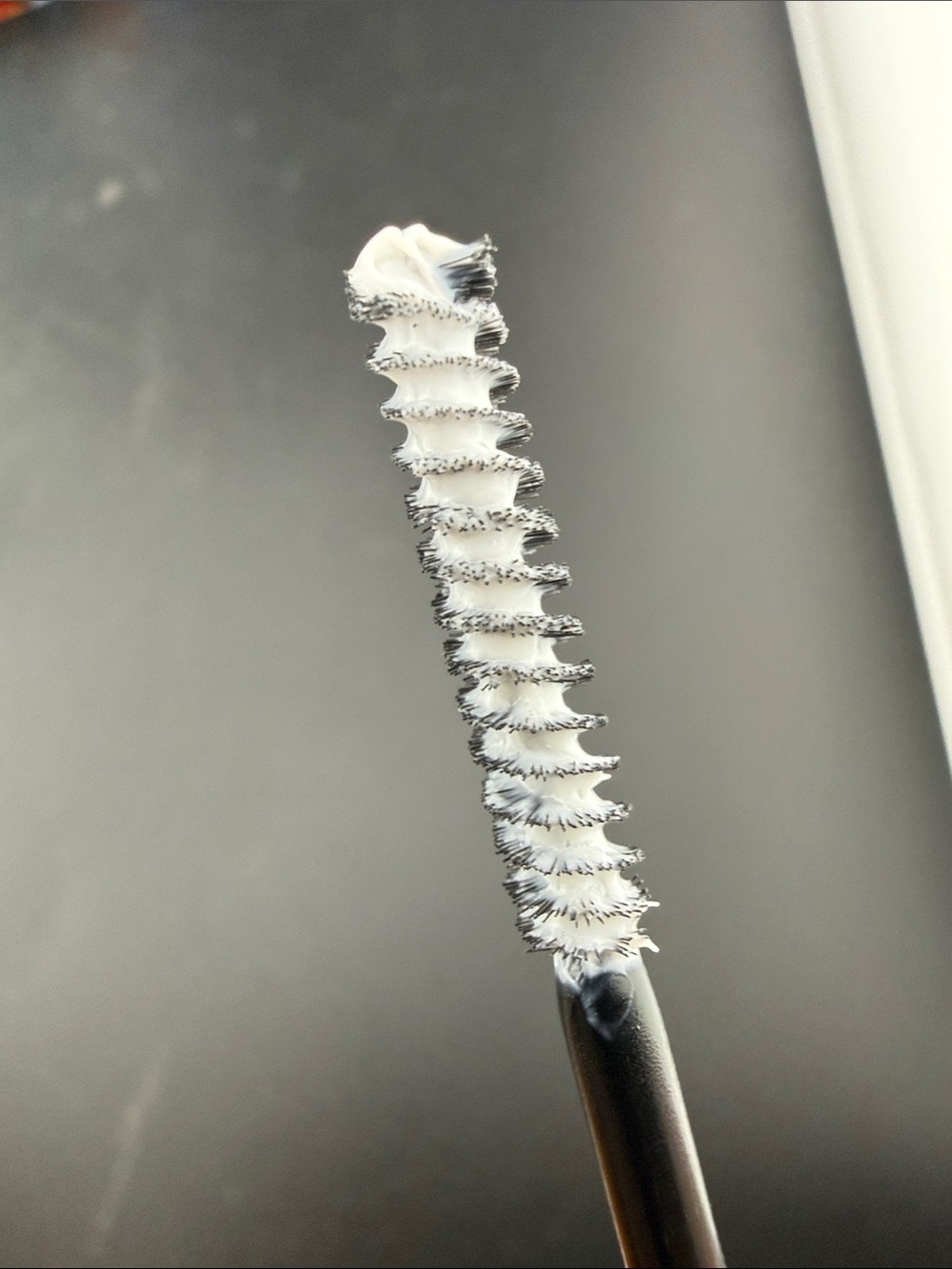 REFY Brow Sculpt in Clear - Picture 3 of 3